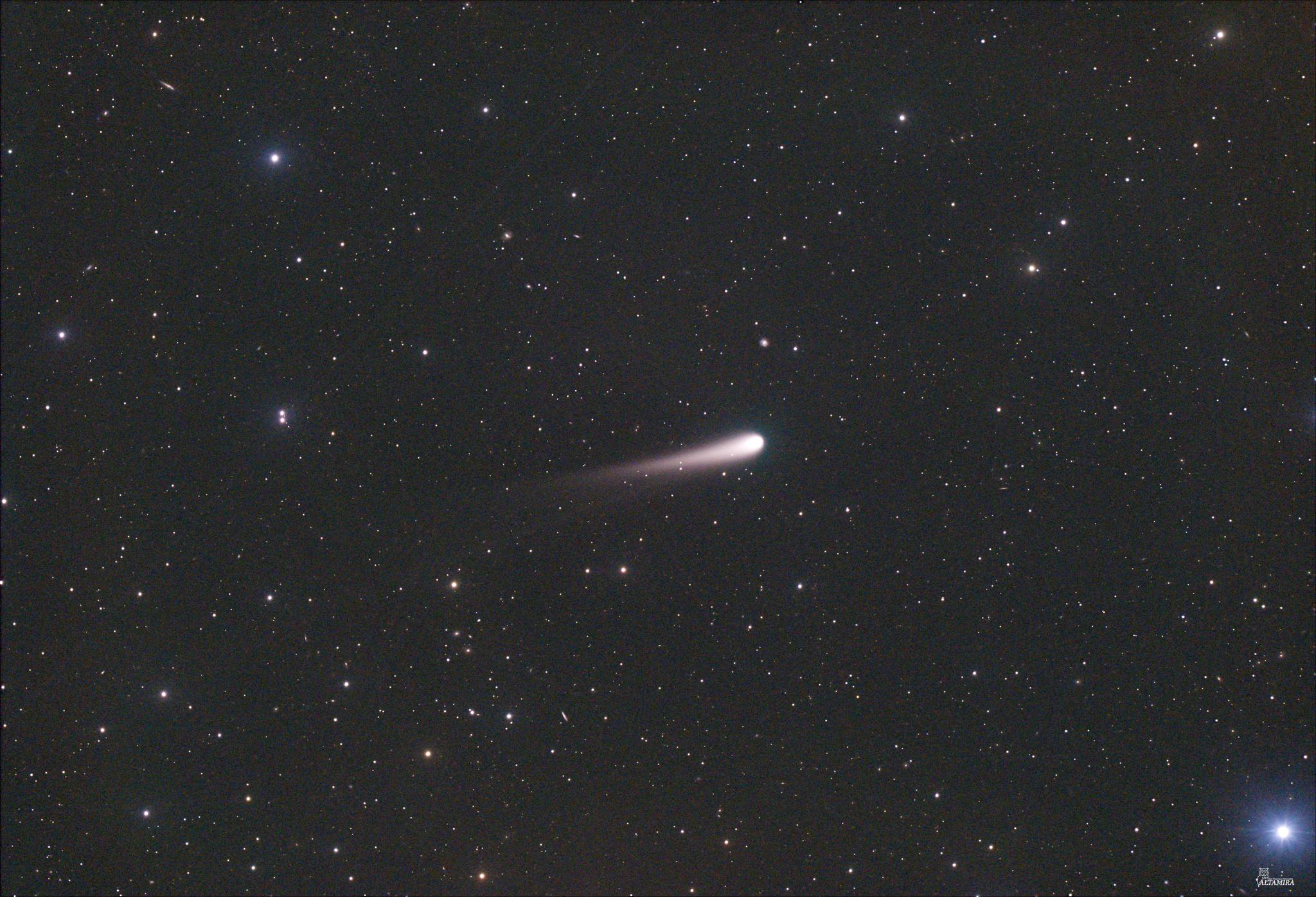 Ampliar Cometa C/2023 A3 (Tsuchinshan-ATLAS)