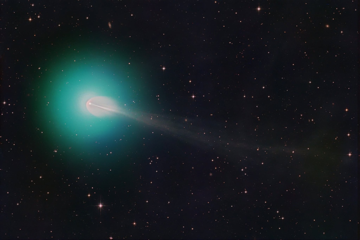 Cometa 220P/McNaught