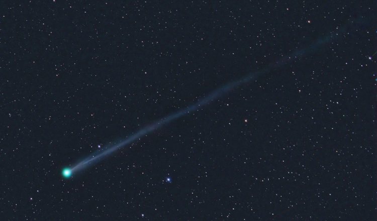 Cometa C/2025 F2 (SWAN)